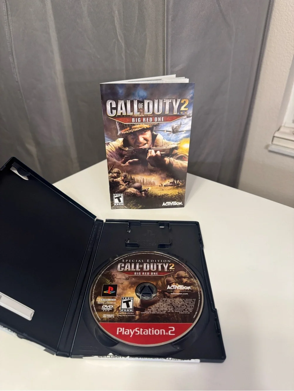Sony PlayStation 2 Call of Duty 2: Big Red One - Includes Booklet